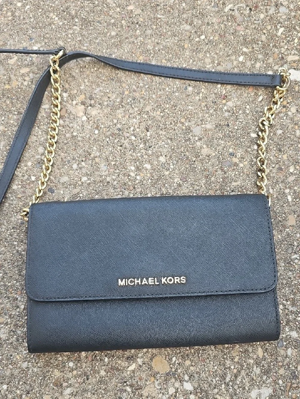 Michael Kors Jet Set Black Crossbody Wallet with Gold Chain Saffiano Leather